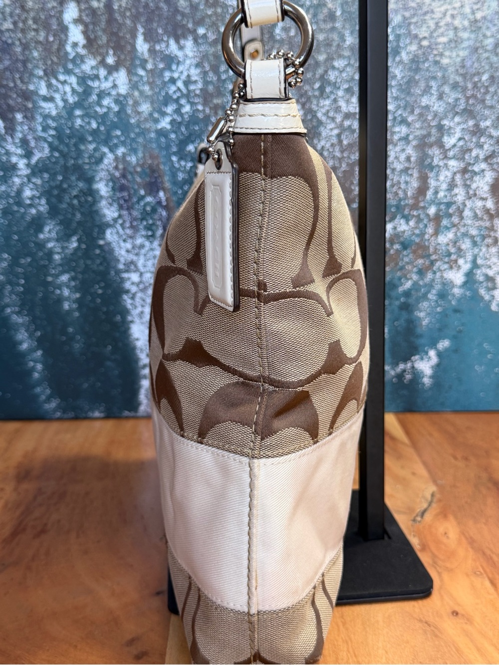 Coach Y2K 2009 Signature Stripe Canvas Hobo Bag Khaki Ivory GUC - Picture 7 of 17